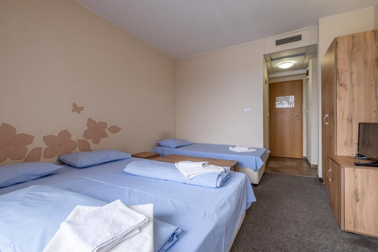 Julia Rooms Sofia Buitenkant foto