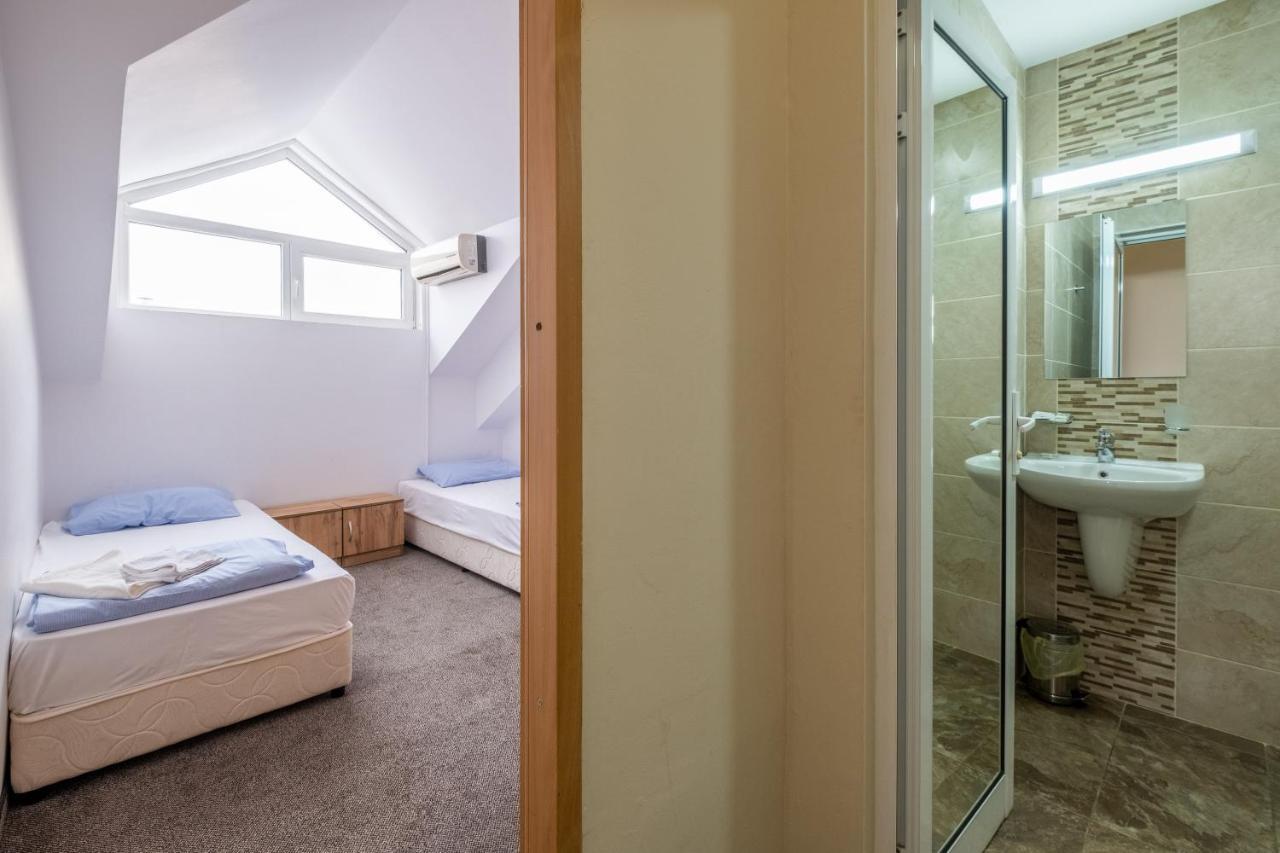 Julia Rooms Sofia Buitenkant foto